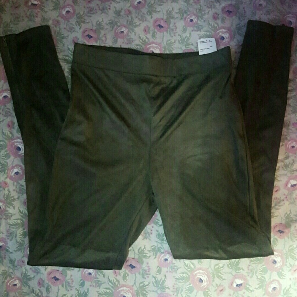OLIVE SUEDED LONG PANTS
